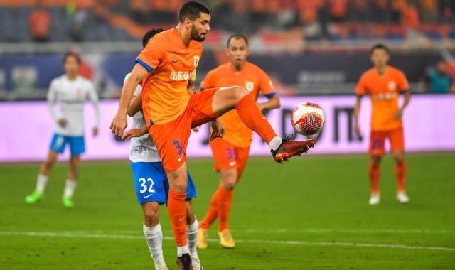 华体会官网下载-【独家】亚冠当前泰山“变天” 集团高层闪现探班